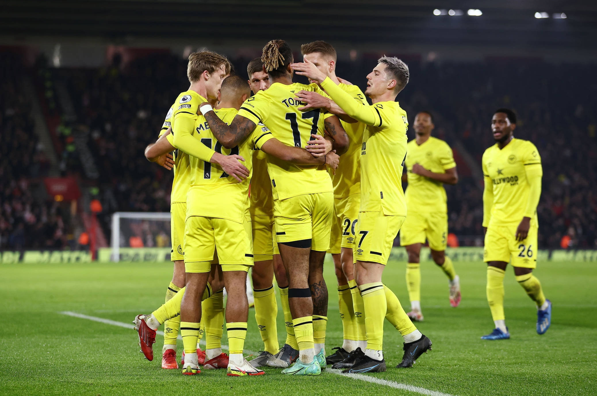 展现出惊人 展现出惊人